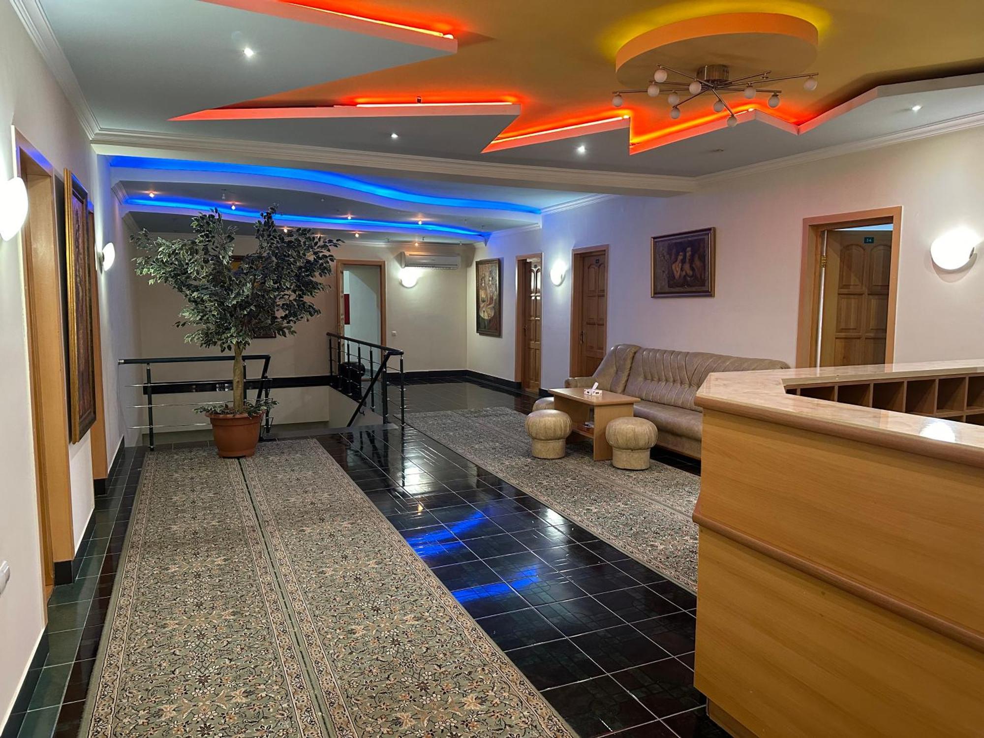 Lalaner Hotel Sisian ภายนอก รูปภาพ
